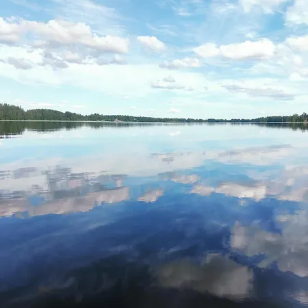 Huoneisto Talo Järven Rannalla