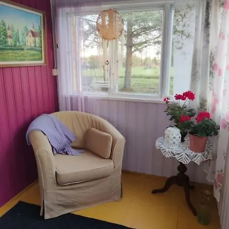 Talo Jaerven Rannalla Reisjärvi