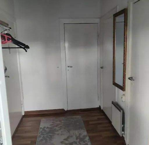 Talo Jaerven Rannalla * Reisjärvi