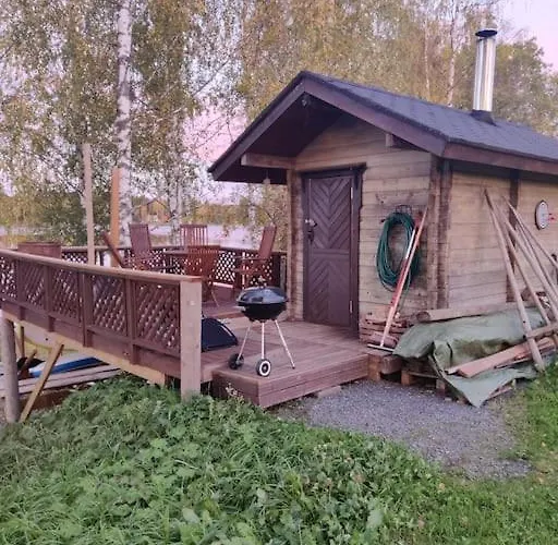 Talo Jaerven Rannalla *